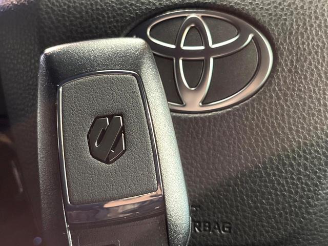 アルファード Ｚ　禁煙　ガラスルーフ　モデリスタエアロ　ユニバーサルステップ　フリップダウン　純正１４型ナビ　全周囲カメラ　ブラインドスポットモニター　電動リアゲート　レーダークルーズ　デジタルミラー　３眼ＬＥＤヘッド（40枚目）