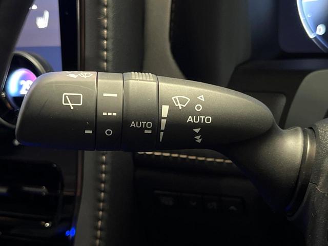 アルファード Ｚ　禁煙　ガラスルーフ　モデリスタエアロ　ユニバーサルステップ　フリップダウン　純正１４型ナビ　全周囲カメラ　ブラインドスポットモニター　電動リアゲート　レーダークルーズ　デジタルミラー　３眼ＬＥＤヘッド（42枚目）