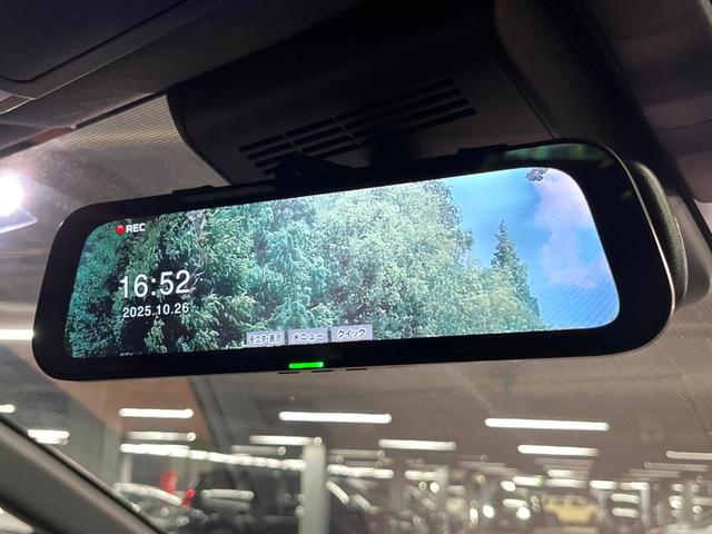 アルファード Ｚ　禁煙　ガラスルーフ　モデリスタエアロ　ユニバーサルステップ　フリップダウン　純正１４型ナビ　全周囲カメラ　ブラインドスポットモニター　電動リアゲート　レーダークルーズ　デジタルミラー　３眼ＬＥＤヘッド（57枚目）