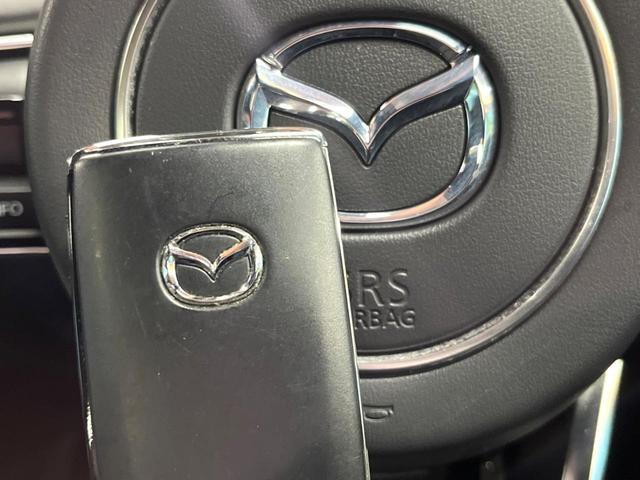 CX-60 XD-ハイブリッド エクスクルーシブスポーツ 4WD 禁煙 サンルーフ BOSEサウンド 純正12型ナビ 全周囲カメラ ブラインドスポットモニター レーダークルーズ 黒革 メモリーシート シートベンチレーション LEDヘッド ETC 純20アルミ(42枚目)