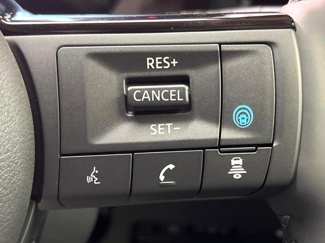 セレナ ｅ－パワー　ハイウェイスターＶ　登録済未使用車　純正１２型ナビ　全周囲カメラ　ブラインドスポットモニター　デジタルミラー　プロパイロット　両側電動ドア　ＬＥＤヘッド　純正１６アルミ　ＥＴＣ　クリアランスソナー　リアオートエアコン（7枚目）