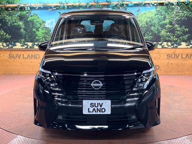 セレナ ｅ－パワー　ハイウェイスターＶ　登録済未使用車　純正１２型ナビ　全周囲カメラ　ブラインドスポットモニター　デジタルミラー　プロパイロット　両側電動ドア　ＬＥＤヘッド　純正１６アルミ　ＥＴＣ　クリアランスソナー　リアオートエアコン（17枚目）