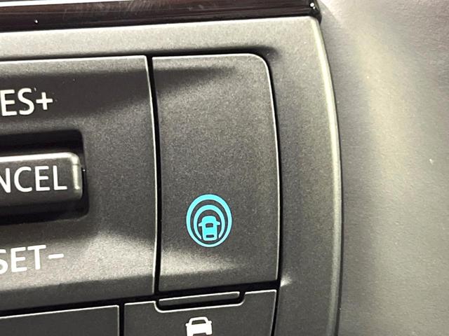 セレナ ｅ－パワー　ハイウェイスターＶ　登録済未使用車　純正１２型ナビ　全周囲カメラ　ブラインドスポットモニター　デジタルミラー　プロパイロット　両側電動ドア　ＬＥＤヘッド　純正１６アルミ　ＥＴＣ　クリアランスソナー　リアオートエアコン（38枚目）