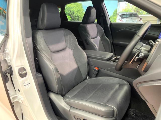 RX RX350h バージョンL 禁煙 純正14型ナビ 全周囲カメラ ブラインドスポットモニター デジタルミラー レーダークルーズ 電動リアゲート 三眼LEDヘッド 黒革 メモリーシート シートベンチレーション 純正21アルミ ETC(11枚目)