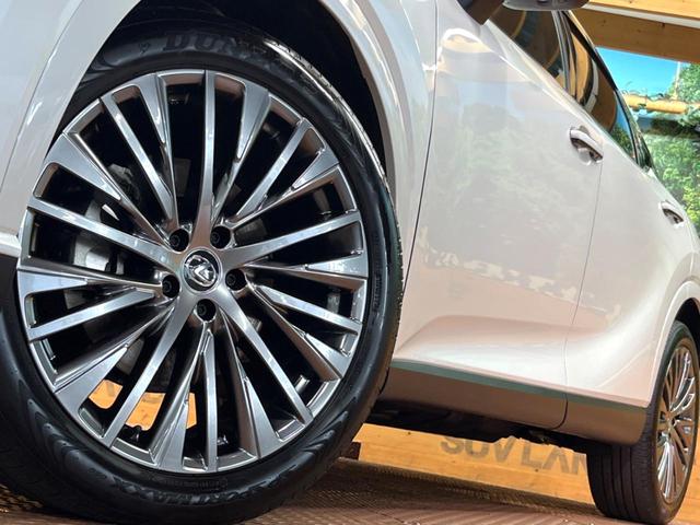 RX RX350h バージョンL 禁煙 純正14型ナビ 全周囲カメラ ブラインドスポットモニター デジタルミラー レーダークルーズ 電動リアゲート 三眼LEDヘッド 黒革 メモリーシート シートベンチレーション 純正21アルミ ETC(15枚目)