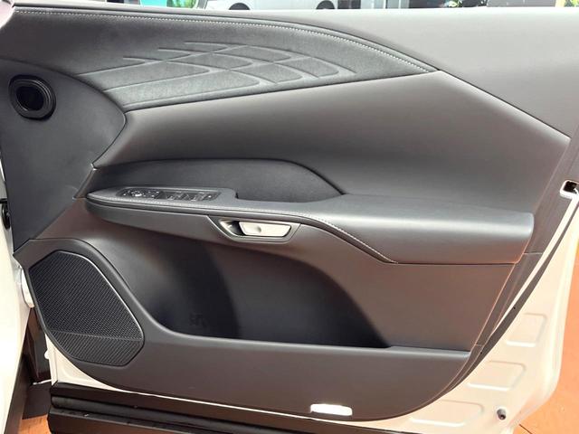RX RX350h バージョンL 禁煙 純正14型ナビ 全周囲カメラ ブラインドスポットモニター デジタルミラー レーダークルーズ 電動リアゲート 三眼LEDヘッド 黒革 メモリーシート シートベンチレーション 純正21アルミ ETC(32枚目)