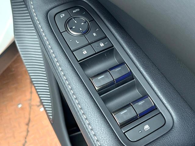 RX RX350h バージョンL 禁煙 純正14型ナビ 全周囲カメラ ブラインドスポットモニター デジタルミラー レーダークルーズ 電動リアゲート 三眼LEDヘッド 黒革 メモリーシート シートベンチレーション 純正21アルミ ETC(33枚目)