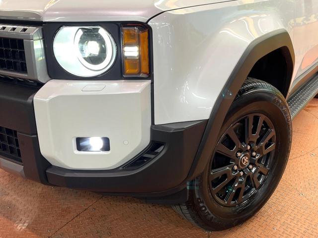 ランドクルーザー250 VX 禁煙 サンルーフ 純正12型ナビ 全周囲カメラ ブラインドスポットモニター レーダークルーズ デジタルミラー 電動リアゲート 黒革 シートベンチレーション LEDヘッド 純正18アルミ ETC(15枚目)