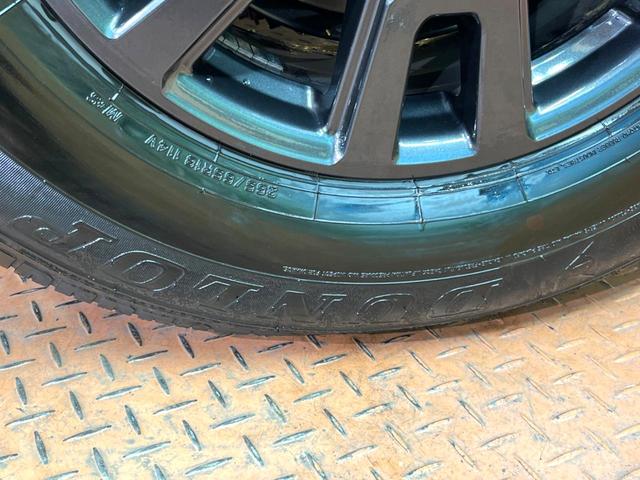 ランドクルーザー250 VX 禁煙 サンルーフ 純正12型ナビ 全周囲カメラ ブラインドスポットモニター レーダークルーズ デジタルミラー 電動リアゲート 黒革 シートベンチレーション LEDヘッド 純正18アルミ ETC(30枚目)