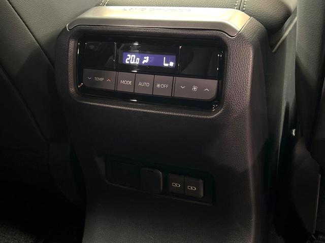 ランドクルーザー250 VX 禁煙 サンルーフ 純正12型ナビ 全周囲カメラ ブラインドスポットモニター レーダークルーズ デジタルミラー 電動リアゲート 黒革 シートベンチレーション LEDヘッド 純正18アルミ ETC(66枚目)