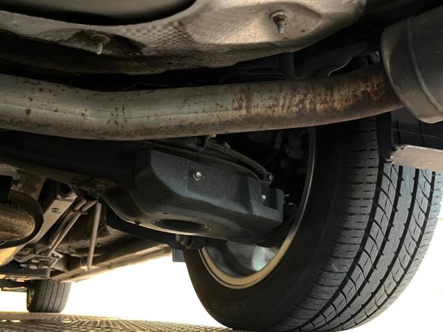 ヴェルファイア ２．５Ｚ　禁煙車　バックカメラ　純正１０型ナビフルセグＴＶ　Ｂｌｕｅｔｏｏｔｈ　電動スライドア　ＬＥＤヘッド　オートライト　クリアランスソナー　ＥＴＣ　リアオートエアコン　横滑り防止装置　純正１８アルミ（52枚目）