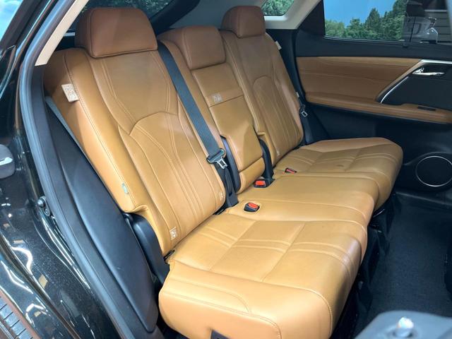 ＲＸ ＲＸ４５０ｈ　バージョンＬ　禁煙　モデリスタエアロ　パノラマルーフ　純正１２型ナビ　全周囲カメラ　レーダークルーズ　電動リアゲート　三眼ＬＥＤヘッド　オートハイビーム　茶革　シートベンチレーション　純正２０アルミ　ＥＴＣ（12枚目）