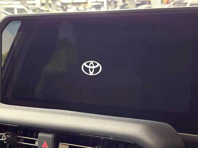 ランドクルーザー250 ZXファーストエディション 禁煙 サンルーフ JBLサウンド 丸目LEDヘッド 純正12型ナビ 全周囲カメラ デジタルミラー ブラインドスポットモニター 茶革 メモリーシート シートベンチレーション デフロック 純正18アルミ(5枚目)