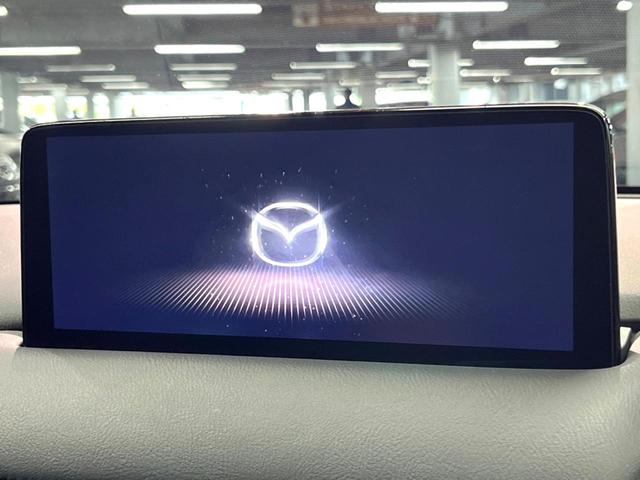 ＣＸ－８ ２５Ｓ　スマートエディション　７人乗り　純正ＳＤナビ　全周囲カメラ　衝突軽減装置　レーダークルーズ　禁煙車　ドラレコ　コーナーセンサー　ブラインドスポットモニター　車線逸脱警報（3枚目）
