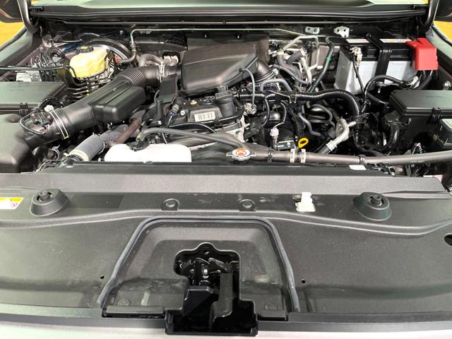 ランドクルーザー２５０ ＶＸ　登録済未使用車　７人乗　サンルーフ　純正１２型ディスプレイオーディオ　全周囲カメラ　デジタルミラー　丸目ＬＥＤヘッド＆フォグ　純正１８インチアルミ　本革　ベンチレーション　ステアリングヒーター　ＥＴＣ（20枚目）