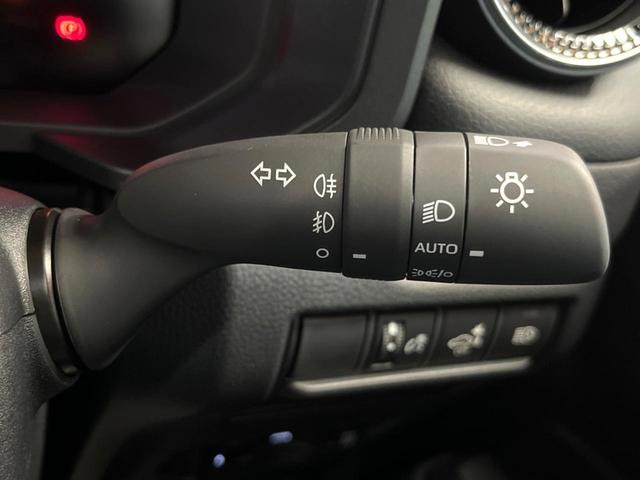 ランドクルーザー２５０ ＶＸ　登録済未使用車　７人乗　サンルーフ　純正１２型ディスプレイオーディオ　全周囲カメラ　デジタルミラー　丸目ＬＥＤヘッド＆フォグ　純正１８インチアルミ　本革　ベンチレーション　ステアリングヒーター　ＥＴＣ（42枚目）