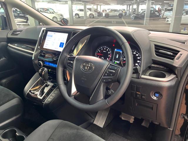 アルファード 2.5S 禁煙車 サンルーフ 9型ナビフルセグ 両側パワスラ 衝突軽減装置 レーダークルーズ オートハイビーム クリアランスソナー DVDキッド レーンキープ バックカメラ LEDヘッド&フォグ ETC(21枚目)