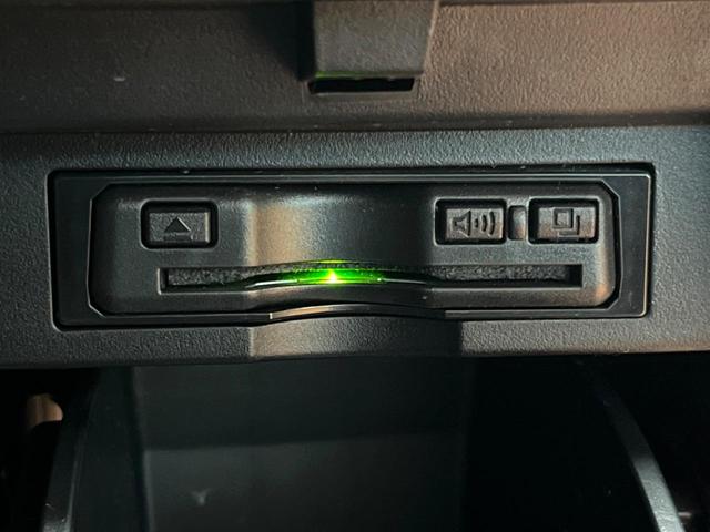 アルファード 2.5S 禁煙車 サンルーフ 9型ナビフルセグ 両側パワスラ 衝突軽減装置 レーダークルーズ オートハイビーム クリアランスソナー DVDキッド レーンキープ バックカメラ LEDヘッド&フォグ ETC(32枚目)