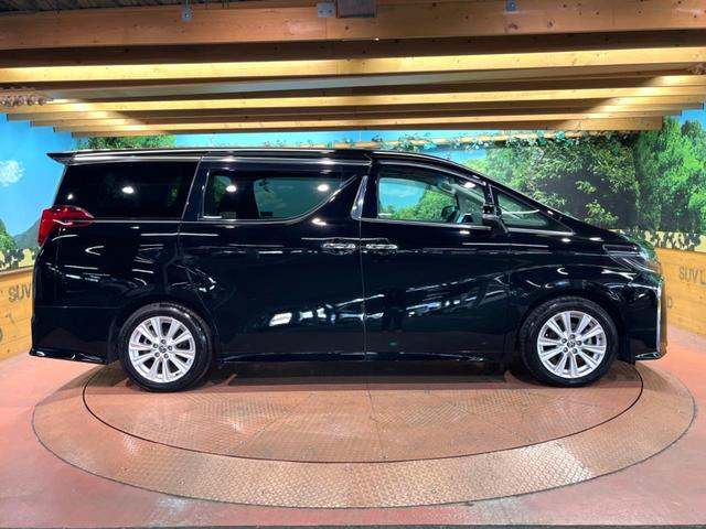 アルファード 2.5S 禁煙車 サンルーフ 9型ナビフルセグ 両側パワスラ 衝突軽減装置 レーダークルーズ オートハイビーム クリアランスソナー DVDキッド レーンキープ バックカメラ LEDヘッド&フォグ ETC(50枚目)