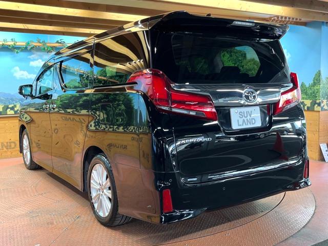 アルファード 2.5S 禁煙車 サンルーフ 9型ナビフルセグ 両側パワスラ 衝突軽減装置 レーダークルーズ オートハイビーム クリアランスソナー DVDキッド レーンキープ バックカメラ LEDヘッド&フォグ ETC(52枚目)