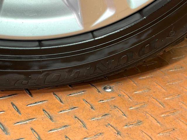 アルファード 2.5S 禁煙車 サンルーフ 9型ナビフルセグ 両側パワスラ 衝突軽減装置 レーダークルーズ オートハイビーム クリアランスソナー DVDキッド レーンキープ バックカメラ LEDヘッド&フォグ ETC(61枚目)