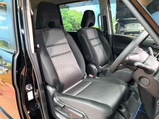 セレナ e-パワー ハイウェイスターV 両側電動ドア 純正SDナビ 後席モニター 全周囲カメラ 衝突被害軽減システム 100V電源 レーダークルーズ コーナーセンサー スマートキー LEDヘッド ビルトインETC 車線逸脱警報(11枚目)