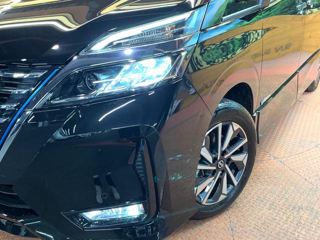 セレナ e-パワー ハイウェイスターV 両側電動ドア 純正SDナビ 後席モニター 全周囲カメラ 衝突被害軽減システム 100V電源 レーダークルーズ コーナーセンサー スマートキー LEDヘッド ビルトインETC 車線逸脱警報(15枚目)