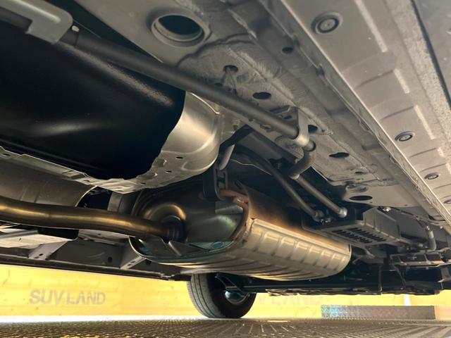 セレナ e-パワー ハイウェイスターV 両側電動ドア 純正SDナビ 後席モニター 全周囲カメラ 衝突被害軽減システム 100V電源 レーダークルーズ コーナーセンサー スマートキー LEDヘッド ビルトインETC 車線逸脱警報(23枚目)