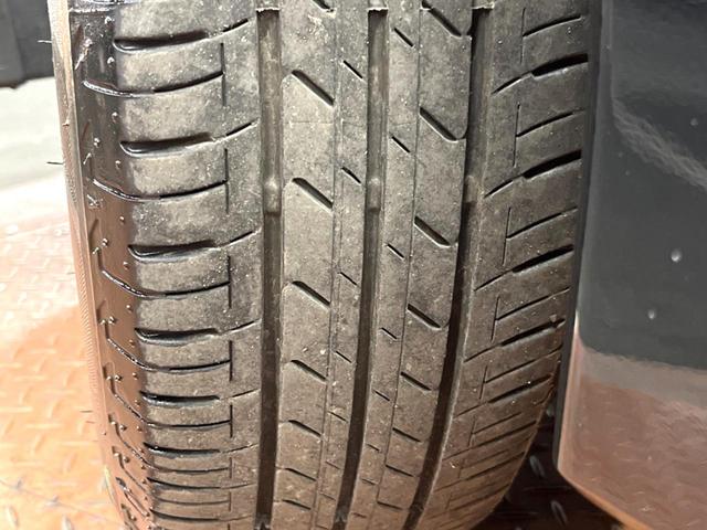 セレナ e-パワー ハイウェイスターV 両側電動ドア 純正SDナビ 後席モニター 全周囲カメラ 衝突被害軽減システム 100V電源 レーダークルーズ コーナーセンサー スマートキー LEDヘッド ビルトインETC 車線逸脱警報(25枚目)