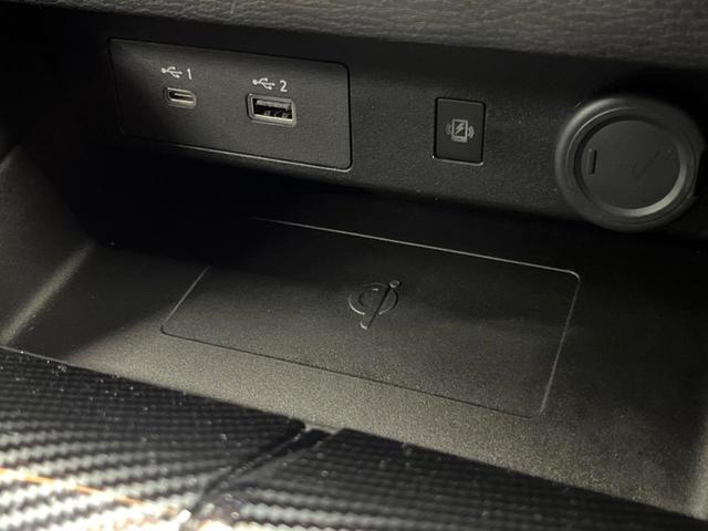 アウトランダーPHEV P 4WD 禁煙 BOSEサウンド 純正9型ナビ 全周囲カメラ ブラインドスポットモニター マイパイロット 電動リアゲート 黒革 メモリーシート シートヒーター LEDヘッド 純正20アルミ ETC(58枚目)