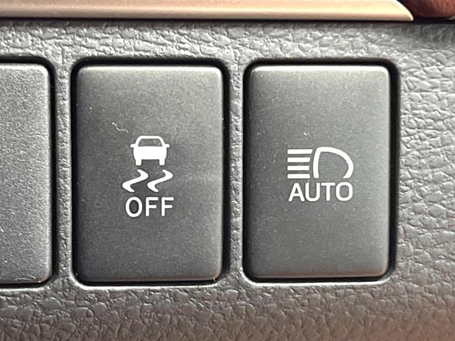 ハリアー プレミアム 純正9型ナビ バックカメラ クルコン 電動リアゲート シーケンシャルLEDヘッド オートハイビーム ハーフレザーシート パワーシート 純正18アルミ ETC アイドリングストップ 横滑り防止装置(7枚目)