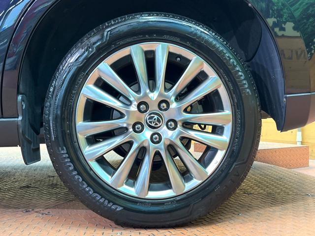 ハリアー プレミアム 純正9型ナビ バックカメラ クルコン 電動リアゲート シーケンシャルLEDヘッド オートハイビーム ハーフレザーシート パワーシート 純正18アルミ ETC アイドリングストップ 横滑り防止装置(24枚目)