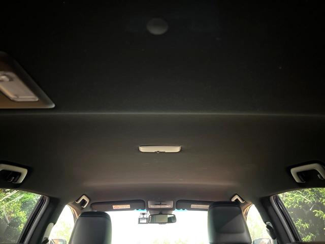 ハリアー プレミアム 純正9型ナビ バックカメラ クルコン 電動リアゲート シーケンシャルLEDヘッド オートハイビーム ハーフレザーシート パワーシート 純正18アルミ ETC アイドリングストップ 横滑り防止装置(32枚目)