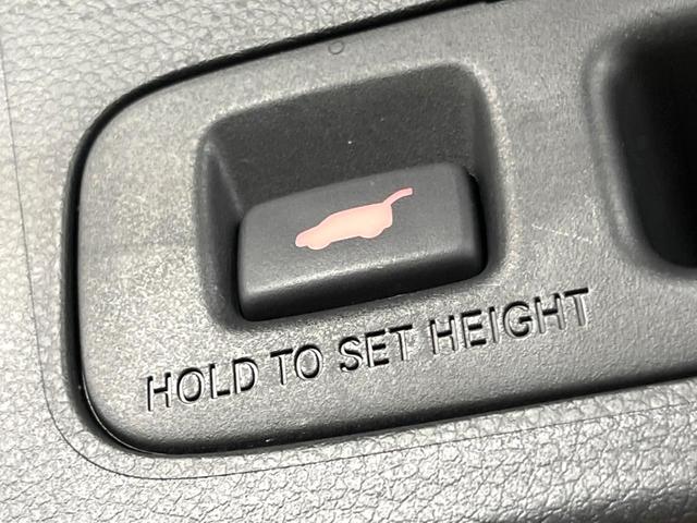 ステップワゴン e:HEVスパーダ プレミアムライン 禁煙 純正11型ナビ 全周囲カメラ フリップダウン ブラインドスポットモニター レーダークルーズ 両側電動ドア 電動リアゲート ハーフレザーシート シートヒーター LEDヘッド 純正17アルミ ETC(9枚目)