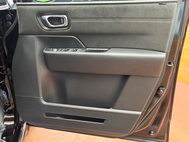 ステップワゴン e:HEVスパーダ プレミアムライン 禁煙 純正11型ナビ 全周囲カメラ フリップダウン ブラインドスポットモニター レーダークルーズ 両側電動ドア 電動リアゲート ハーフレザーシート シートヒーター LEDヘッド 純正17アルミ ETC(32枚目)