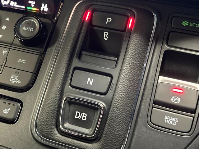 ステップワゴン e:HEVスパーダ プレミアムライン 禁煙 純正11型ナビ 全周囲カメラ フリップダウン ブラインドスポットモニター レーダークルーズ 両側電動ドア 電動リアゲート ハーフレザーシート シートヒーター LEDヘッド 純正17アルミ ETC(51枚目)