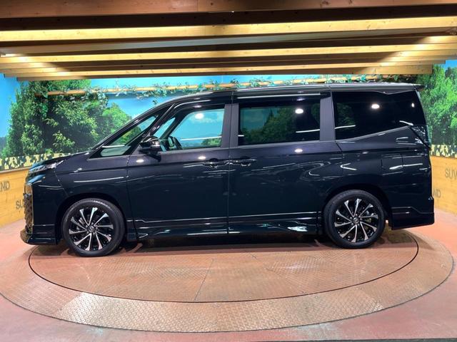 ヴォクシー ハイブリッドS-Z 禁煙 GRエアロ フリップダウン 純正10型ナビ バックカメラ レーダークルーズ 両側電動ドア 三眼LEDヘッド オートハイビーム ハーフレザーシート シートヒーター 純正17アルミ ETC(52枚目)