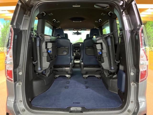 セレナ ｅ－パワー　オーテック　スポーツスペック　禁煙　ＢＩＧ－Ｘ１１型ナビ　全周囲カメラ　デジタルミラー　後方車両検知　プロパイロット　両側電動ドア　ＬＥＤヘッド　オートライト　クリアランスソナー　専用１７アルミ　ＥＴＣ　リアオートエアコン（14枚目）