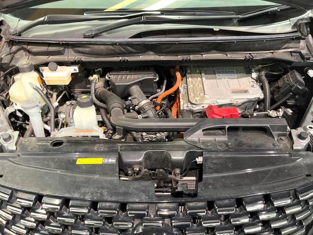 セレナ ｅ－パワー　オーテック　スポーツスペック　禁煙　ＢＩＧ－Ｘ１１型ナビ　全周囲カメラ　デジタルミラー　後方車両検知　プロパイロット　両側電動ドア　ＬＥＤヘッド　オートライト　クリアランスソナー　専用１７アルミ　ＥＴＣ　リアオートエアコン（19枚目）