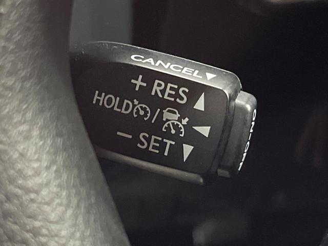 ランドクルーザープラド ＴＸ　Ｌパッケージ　７０ｔｈアニバーサリーリミテッド　禁煙車　サンルーフ　９型ディスプレイオーディオ　全周囲カメラ　レーダークルーズ　セーフティーセンス　合皮シート　ベンチレーション　パワーシート　ＬＥＤヘッド＆フォグ　オートハイビーム　ＥＴＣ（6枚目）