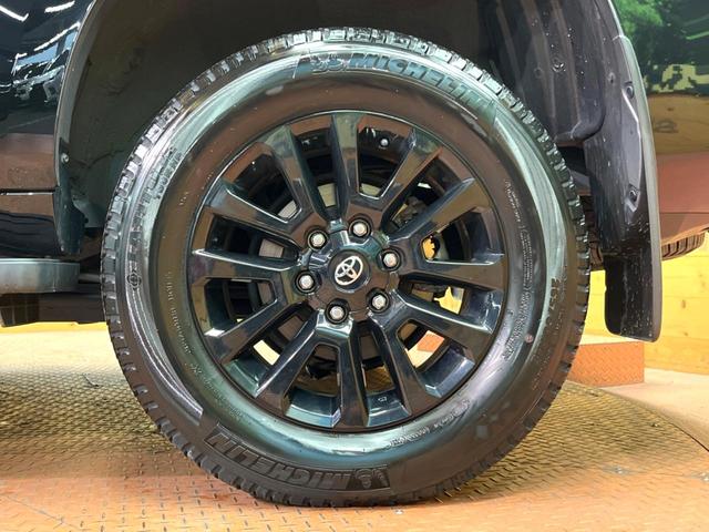 ランドクルーザープラド ＴＸ　Ｌパッケージ　７０ｔｈアニバーサリーリミテッド　禁煙車　サンルーフ　９型ディスプレイオーディオ　全周囲カメラ　レーダークルーズ　セーフティーセンス　合皮シート　ベンチレーション　パワーシート　ＬＥＤヘッド＆フォグ　オートハイビーム　ＥＴＣ（29枚目）
