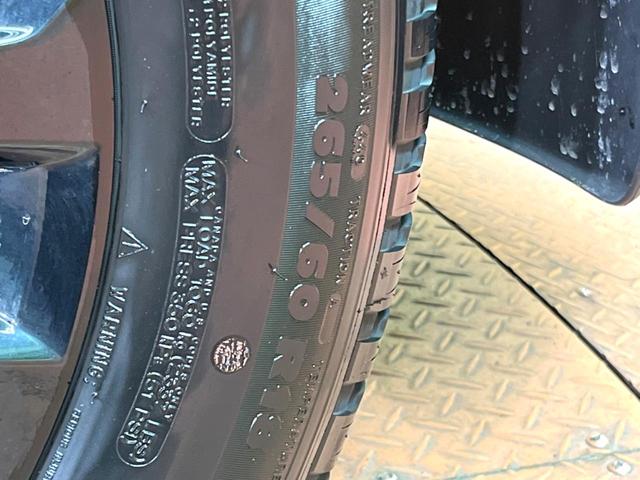 ランドクルーザープラド ＴＸ　Ｌパッケージ　７０ｔｈアニバーサリーリミテッド　禁煙車　サンルーフ　９型ディスプレイオーディオ　全周囲カメラ　レーダークルーズ　セーフティーセンス　合皮シート　ベンチレーション　パワーシート　ＬＥＤヘッド＆フォグ　オートハイビーム　ＥＴＣ（31枚目）