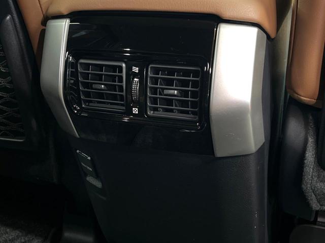 ランドクルーザープラド ＴＸ　Ｌパッケージ　７０ｔｈアニバーサリーリミテッド　禁煙車　サンルーフ　９型ディスプレイオーディオ　全周囲カメラ　レーダークルーズ　セーフティーセンス　合皮シート　ベンチレーション　パワーシート　ＬＥＤヘッド＆フォグ　オートハイビーム　ＥＴＣ（67枚目）