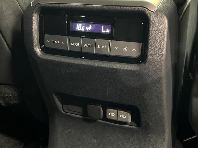 ランドクルーザー250 VX 禁煙 サンルーフ トヨタチームメイト 12型ディスプレイ 全周囲カメラ デジタルミラー ブラインドスポットモニター デフロック 丸目LEDヘッド 電動リアゲート 黒革 シートベンチレーション ETC(68枚目)