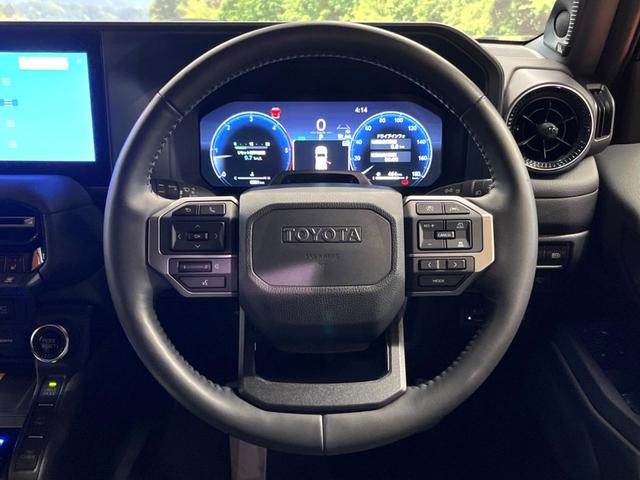 ランドクルーザー250 VX 禁煙 サンルーフ トヨタチームメイト 12型ディスプレイ 全周囲カメラ デジタルミラー ブラインドスポットモニター デフロック 丸目LEDヘッド 電動リアゲート 黒革 シートベンチレーション ETC(69枚目)