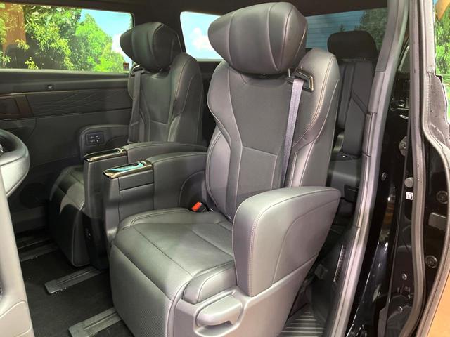 アルファード Ｚ　禁煙　ガラスルーフ　モデリスタエアロ　フリップダウン　１４型ディスプレイ　全周囲カメラ　レーダークルーズ　両側電動ドア　電動リアゲート　デジタルミラー　三眼ＬＥＤヘッド　シートベンチレーション　ＥＴＣ（25枚目）