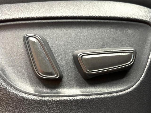 アルファード Ｚ　禁煙　ガラスルーフ　モデリスタエアロ　フリップダウン　１４型ディスプレイ　全周囲カメラ　レーダークルーズ　両側電動ドア　電動リアゲート　デジタルミラー　三眼ＬＥＤヘッド　シートベンチレーション　ＥＴＣ（36枚目）