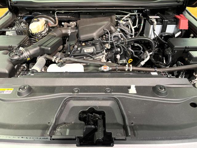 ランドクルーザー２５０ ＶＸ　禁煙車　サンルーフ　トヨタチームメイト　１２型ディスプレイ　全周囲カメラ　レーダークルーズ　ブラインドスポットモニター　デジタルミラー　黒革　シートベンチレーション　丸目ＬＥＤヘッド＆フォグ　ＥＴＣ（20枚目）