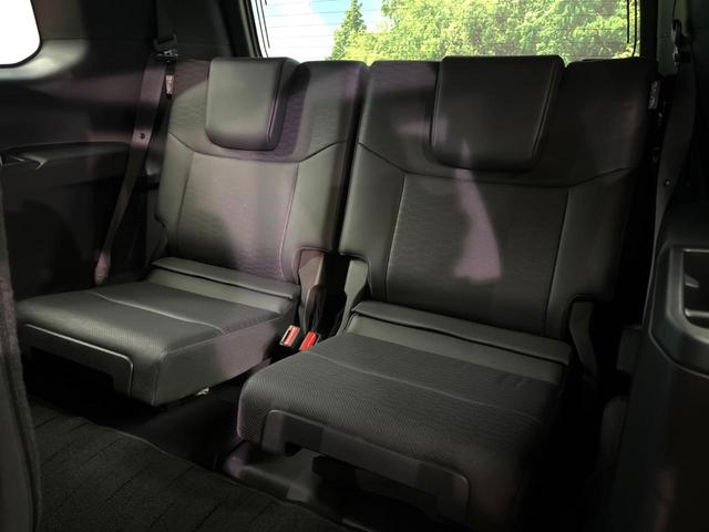 ランドクルーザー２５０ ＶＸ　禁煙車　サンルーフ　トヨタチームメイト　１２型ディスプレイ　全周囲カメラ　レーダークルーズ　ブラインドスポットモニター　デジタルミラー　黒革　シートベンチレーション　丸目ＬＥＤヘッド＆フォグ　ＥＴＣ（24枚目）