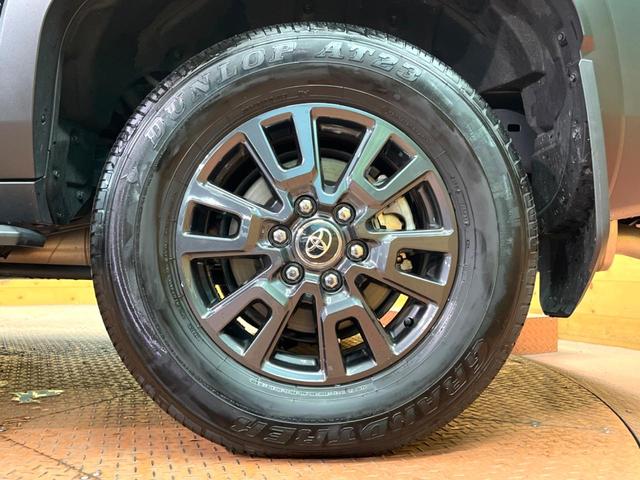 ランドクルーザー２５０ ＶＸ　禁煙車　サンルーフ　トヨタチームメイト　１２型ディスプレイ　全周囲カメラ　レーダークルーズ　ブラインドスポットモニター　デジタルミラー　黒革　シートベンチレーション　丸目ＬＥＤヘッド＆フォグ　ＥＴＣ（29枚目）